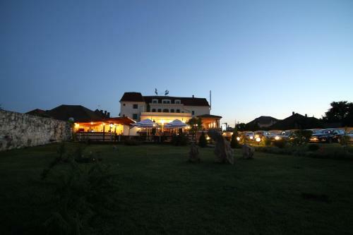 Hotel Clasic