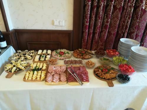 Hotel Leul De Aur