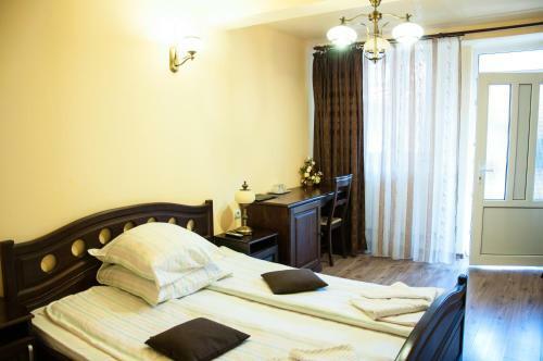 Hostal Pensiunea Sarmis