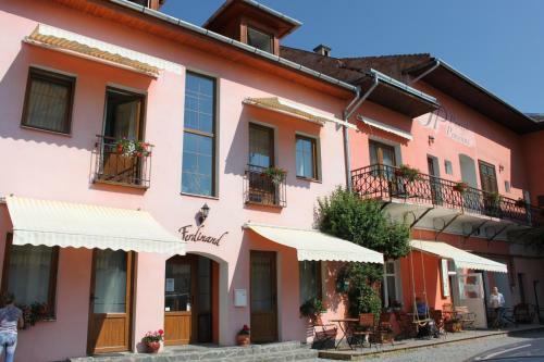 Hostal Pension Ferdinand Panzio