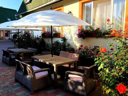 Hostal Pensiunea Lucia