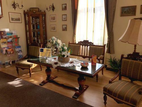 Hostal Pensiunea Lucia