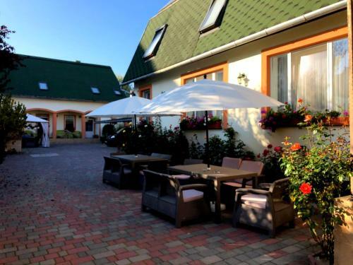 Hostal Pensiunea Lucia