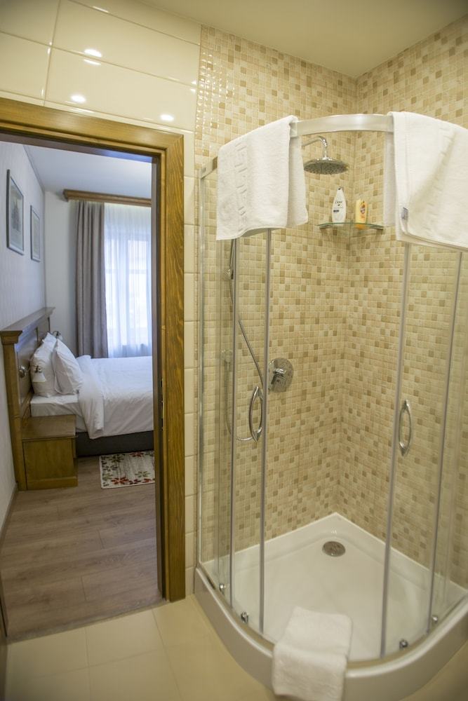 Hostal Pensiunea Kant