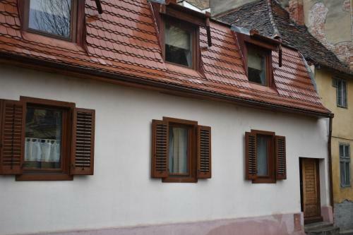 History Apartment Str Cetatii