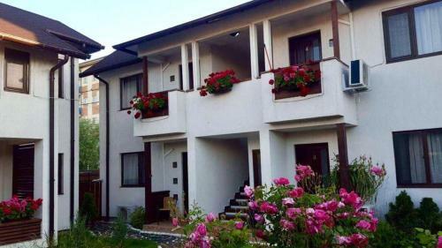 Hostal Pensiunea Casa Blanca