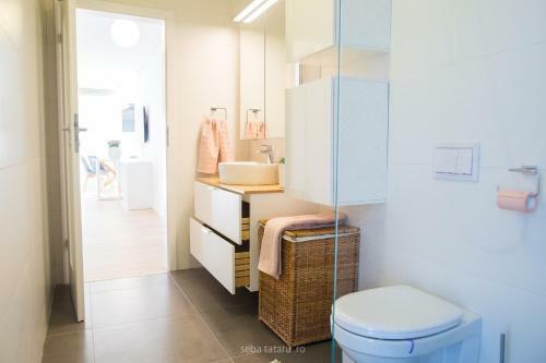 Spacious & Bright New Apartment For Full Comfort