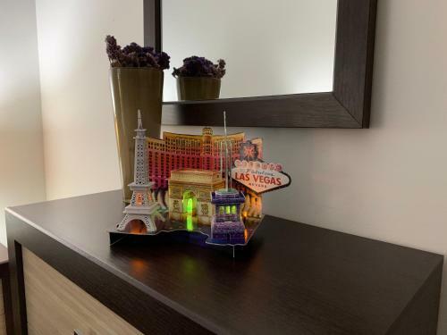 Puzzle Mall Apartment