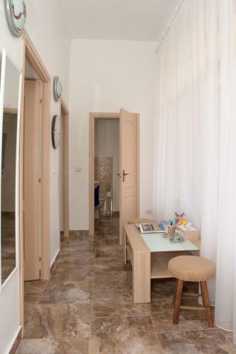 Revolution Apartment