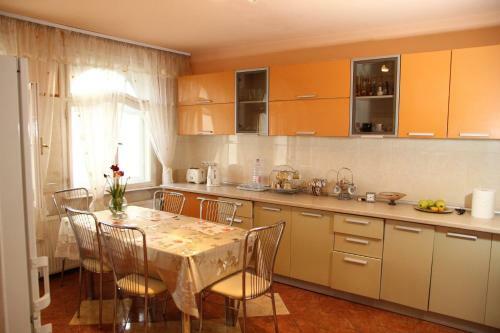 Hostal Casa Monica