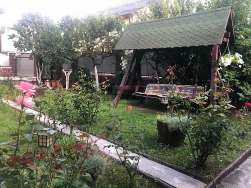 Hostal Pensiunea La R?ducu