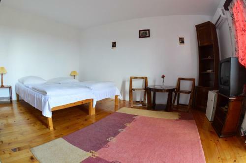 Hostal Vila Altius Felix