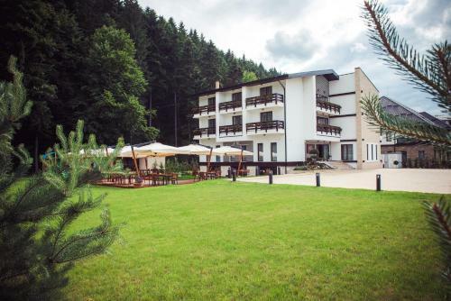 Hotel Piatra Pinului Ski & Spa