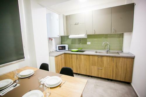 Lira Holiday Apartments