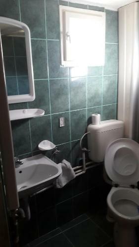 Cabana Izvorul Ariesului
