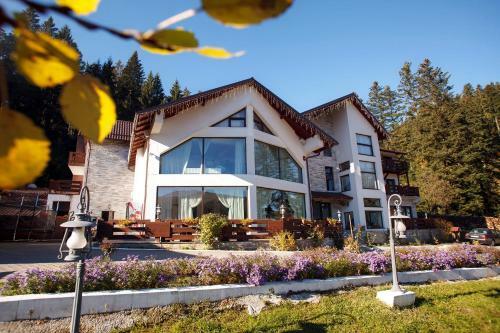 Hostal Pension Perla Bucovinei