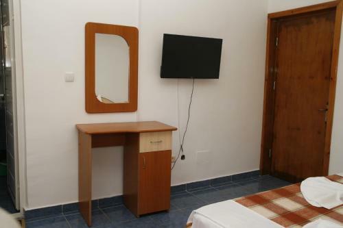 Hostal Vila Casa Blanca Mica