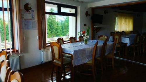 Hostal Pensiune Turistica Tihuta