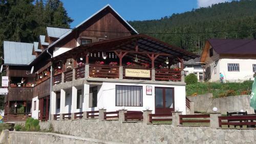 Hostal Pensiune Turistica Tihuta