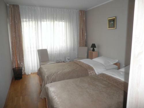Rooms M