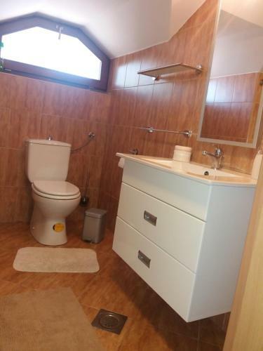 Rooms M