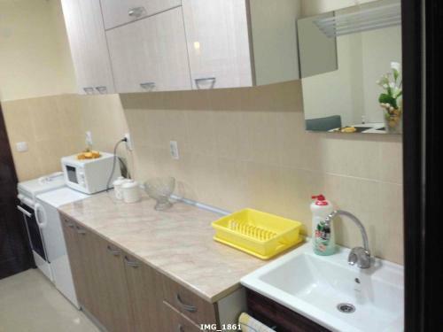 Hostal Guest House Vila Florida