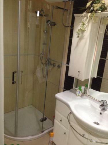 Hostal Guest House Vila Florida