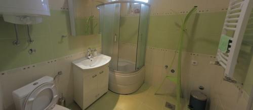 Hostal Apartment Fineta