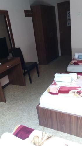 Hostal Restoran Sa Preno?i?tem ?iti?te