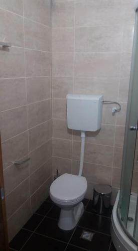Hostal Restoran Sa Preno?i?tem ?iti?te
