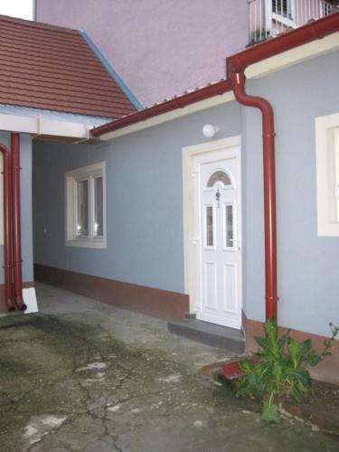 Apartman Kej Zemun