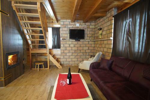 Lodge Brvnare Sekulic