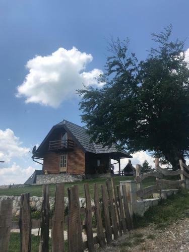 Lodge Brvnare Sekulic