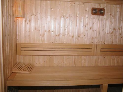 Hotel Utp "srbija Tis"