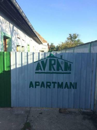 Apartments Avram