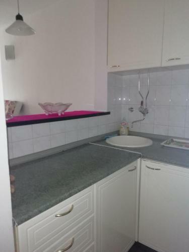 Apartmansko Naselje "jezero"