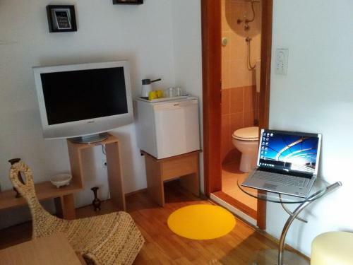 Hostal Guest House Bikica