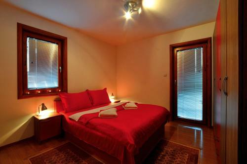 Apartments Iwa Centar