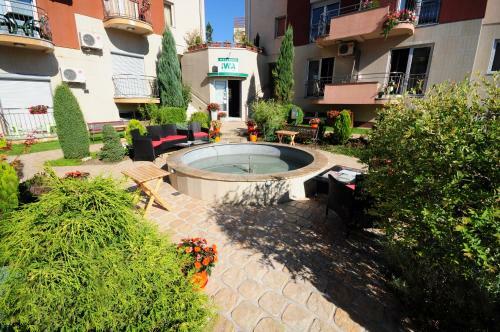 Apartments Iwa Centar