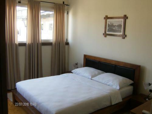 Hostal Guest House Vila Deved?i?