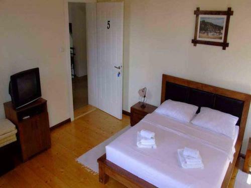 Hostal Guest House Vila Deved?i?