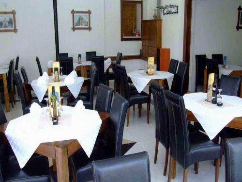 Hostal Guest House Vila Deved?i?