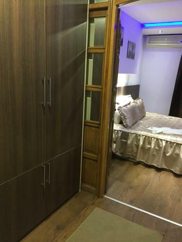 Cruiser Hotel