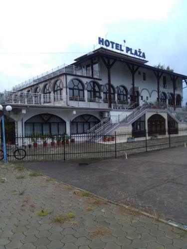 Hotel Plaza