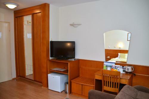 Garni Hotel Lake