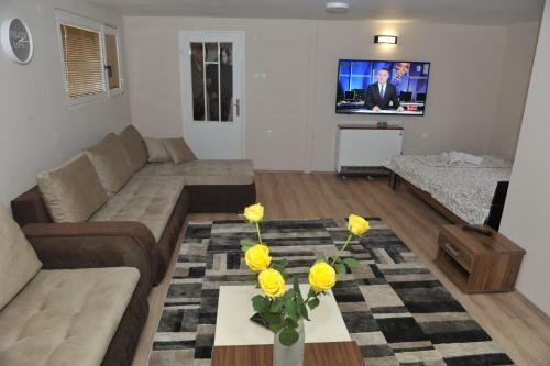 Golden House Apartments