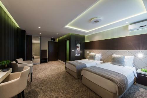 Garni Hotel Aveny