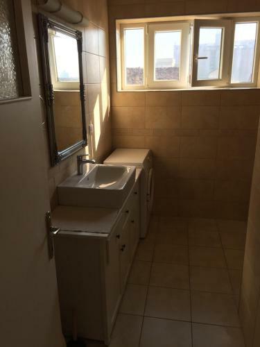 Apartment Center