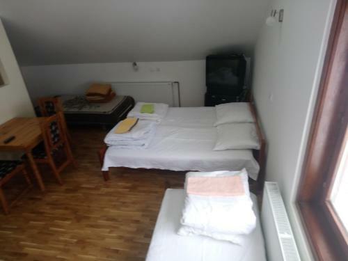 Hostal Apartments And Rooms Vicko