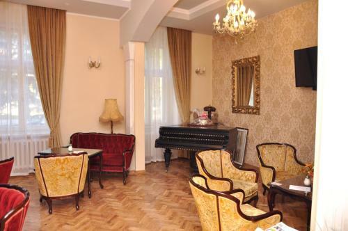 Hostal Guest House Anna Caffe